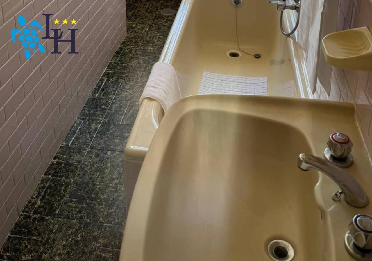 Hotel Lora Rda Luxury Bordighera Phòng bức ảnh