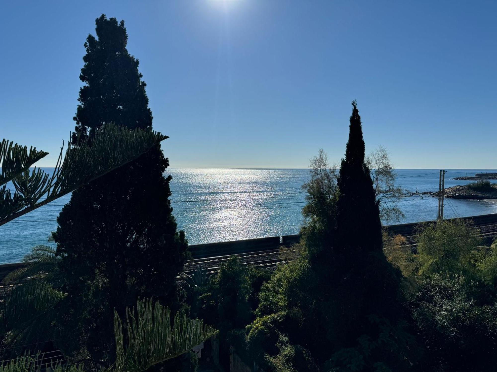 Hotel Lora Rda Luxury Bordighera Ngoại thất bức ảnh