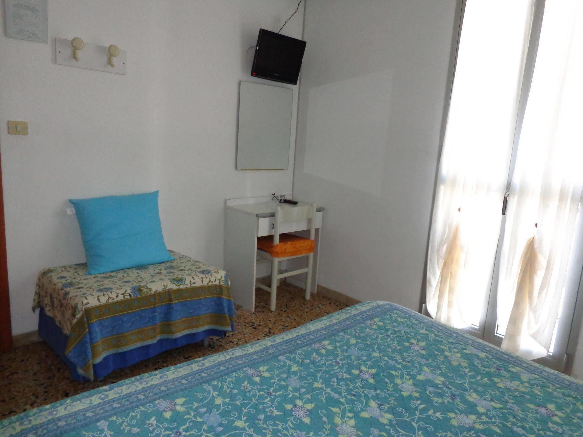 Hotel Lora Rda Luxury Bordighera Ngoại thất bức ảnh